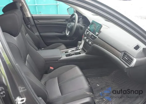 2018 Honda Accord Ex z USA, uszkodzony, nr VIN 1HGCV1F4XJA009316